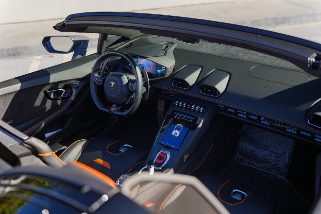 Lamborghini Huracán EVO Spyder rental Miami