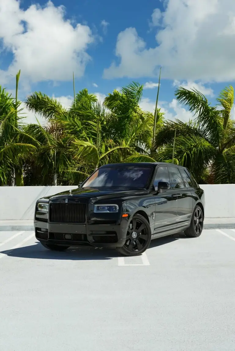 Rolls-Royce Cullinan rental Miami